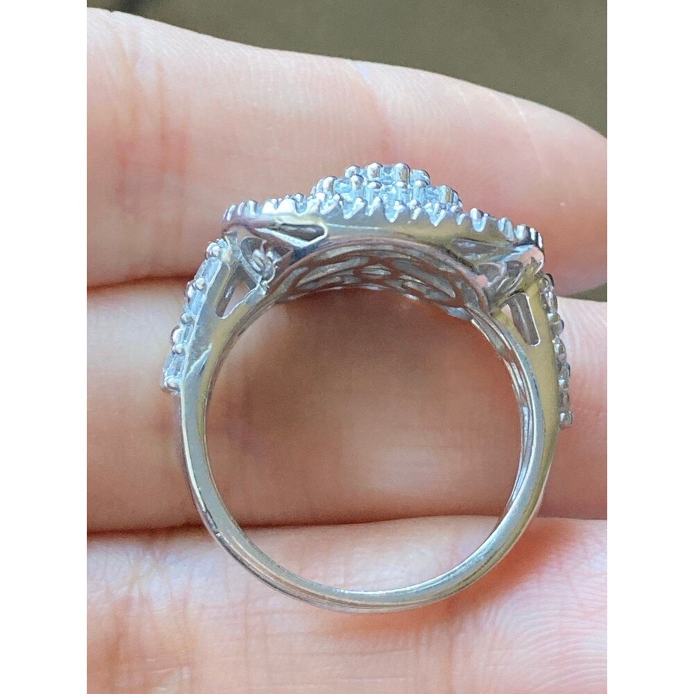 Stunning 925 Sterling Silver Simulated Diamond Ri… - image 4